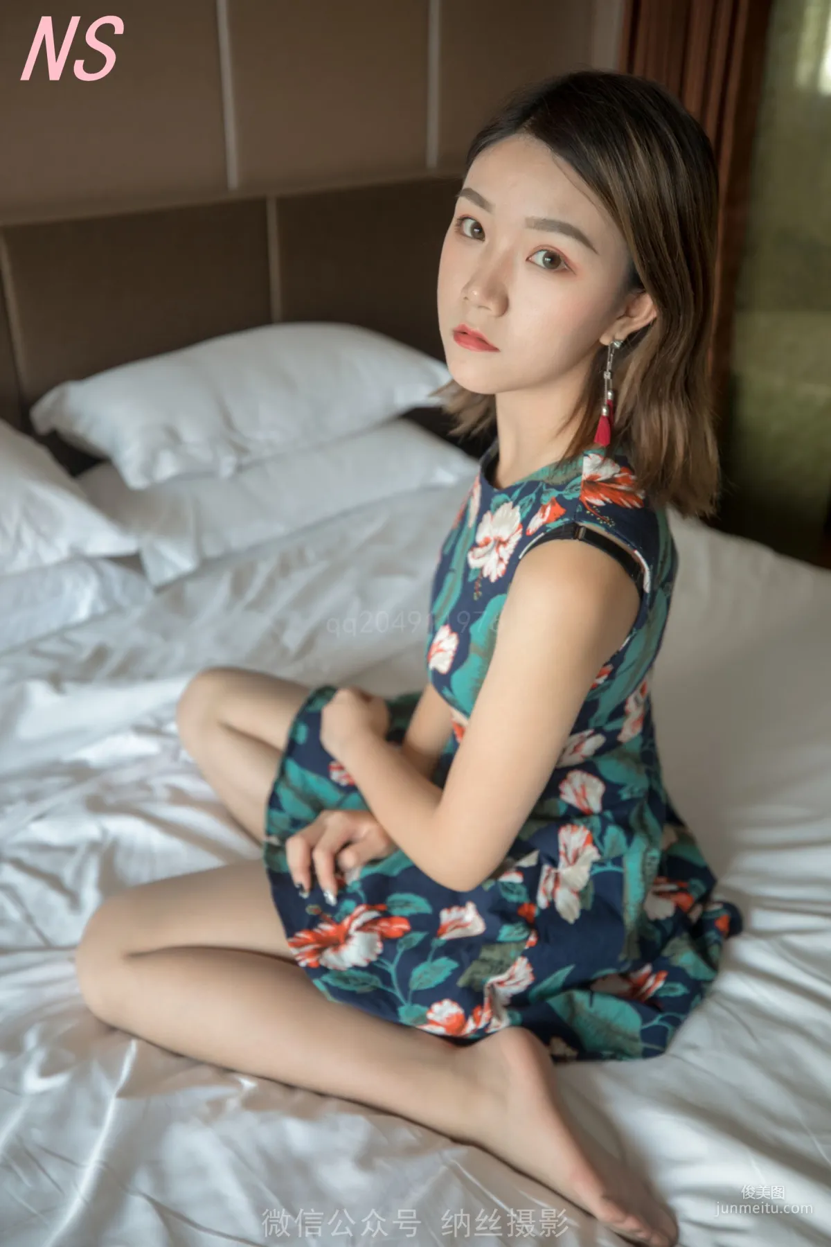 依依《超美腿无缝丝袜嫩脚》 [纳丝摄影] 写真集59