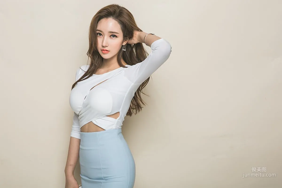 李妍靜《韓國網紅服裝模特2》寫真集 59
