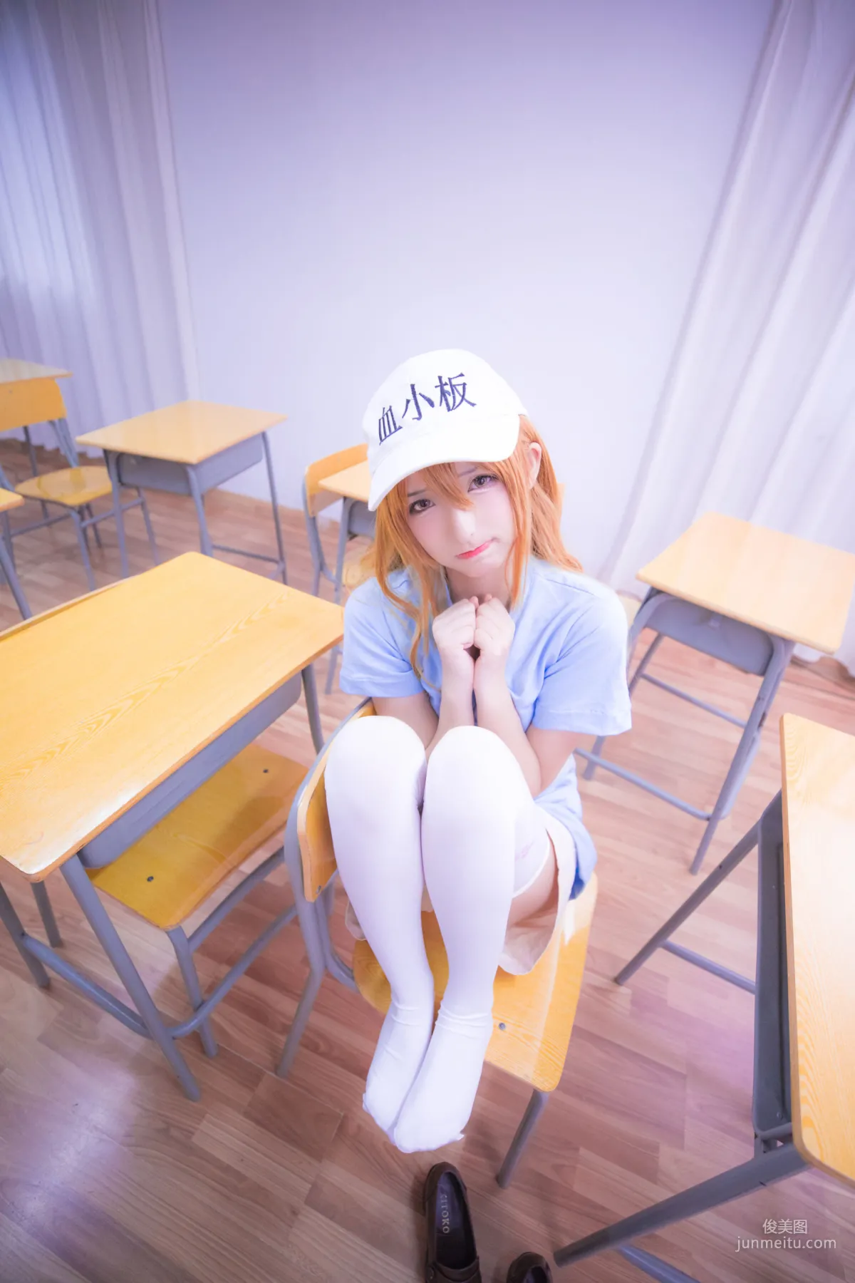 神楽坂真冬《血小闆》 [COSPLAY少女] 寫真集 21