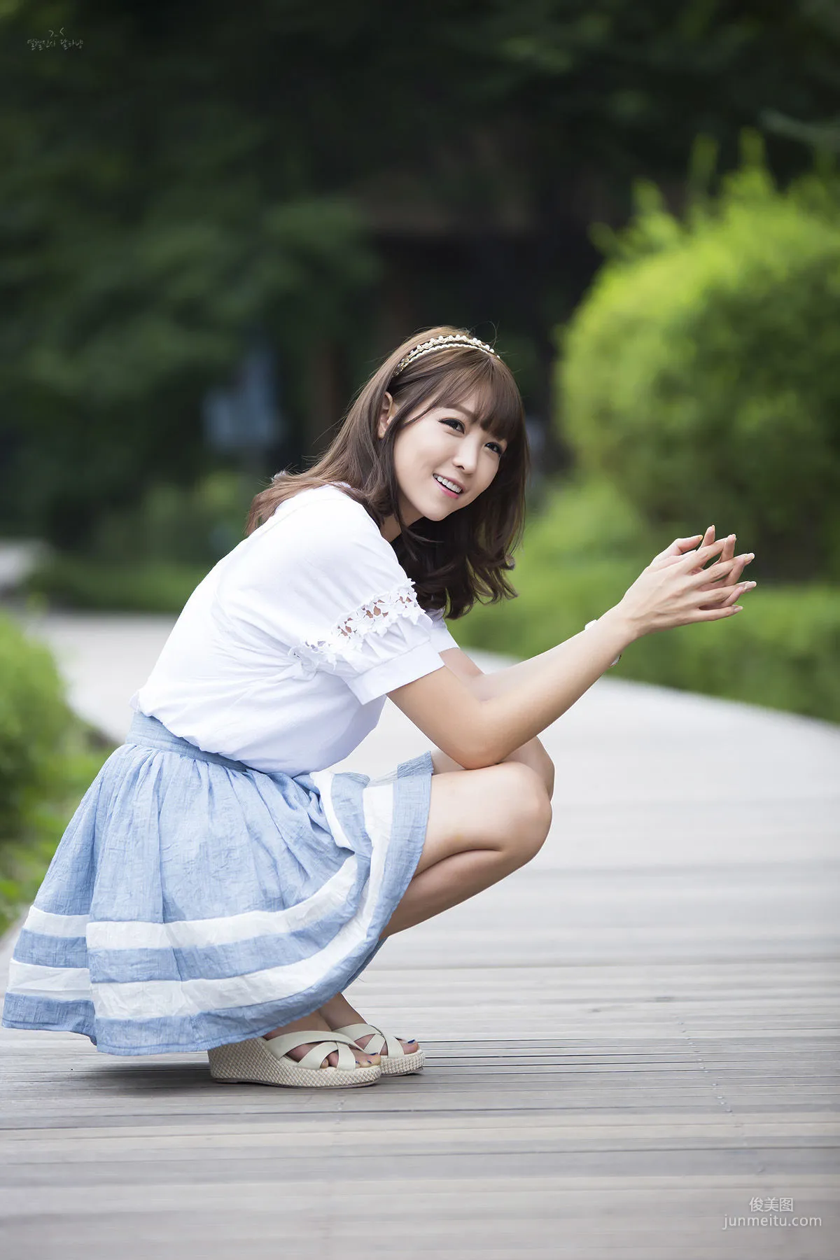 李恩慧《公園短裙外拍》 [韓國美女] 寫真集 78