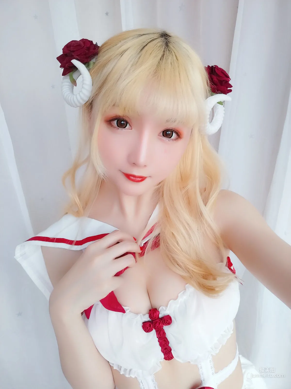 星之遲遲 《玫瑰月光包》 [福利COSPLAY] 寫真集 43
