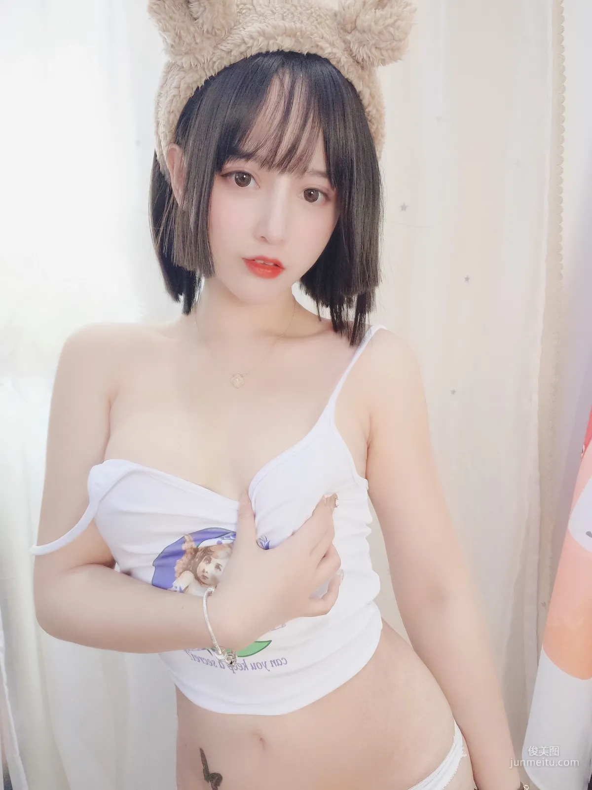 COSER米線線sama《小可愛熊妹》 [COSPLAY少女] 寫真集 28