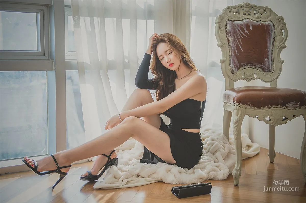 李妍靜《絕美高雅氣質女神3》寫真集 11