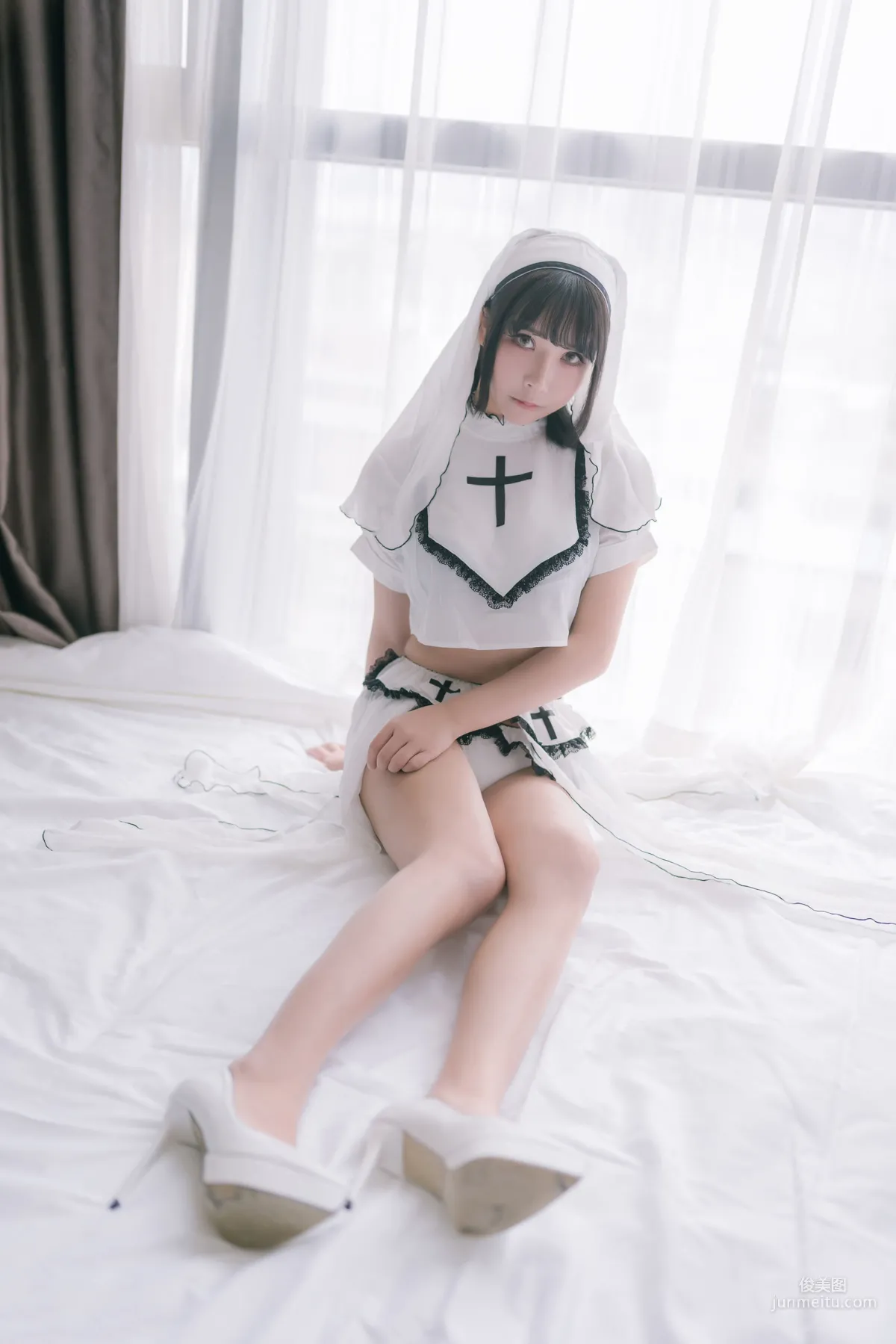 COSER抱走莫子aa《純白修女》 [COSPLAY美女] 寫真集 25