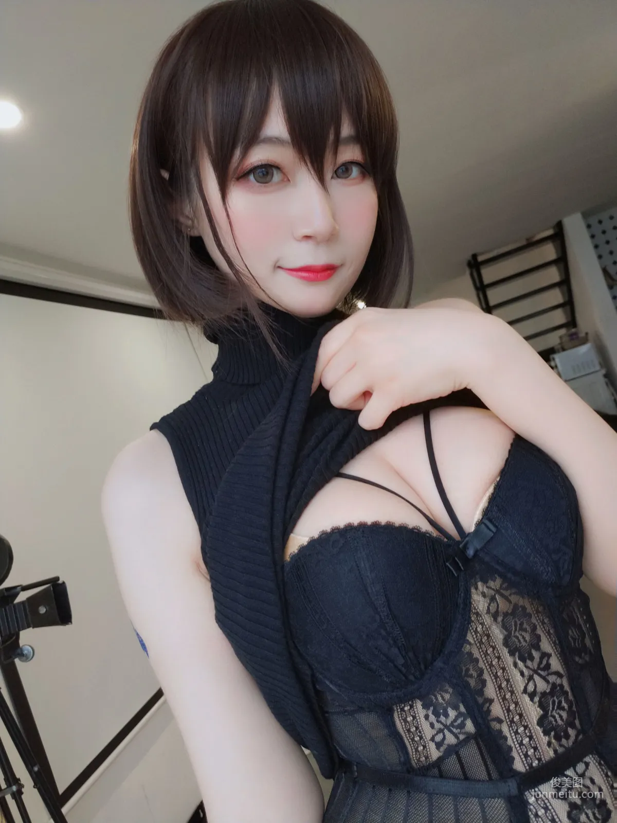 COSER白銀81《黑色包臀裙》 [COSPLAY少女] 寫真集 27