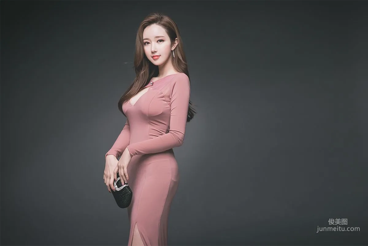 李妍靜《韓國網紅服裝模特2》寫真集 46