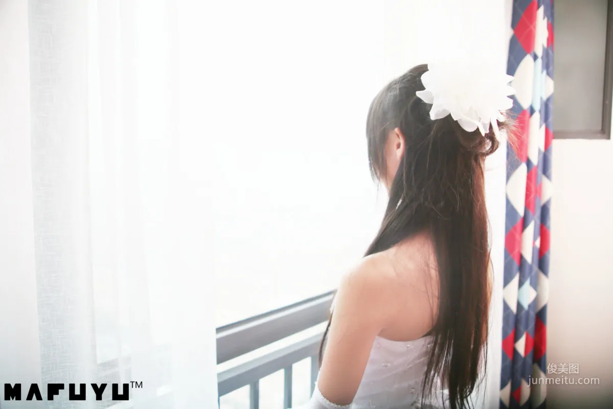神楽坂真冬《婚紗系列》 [福利COSPLAY] 寫真集 11