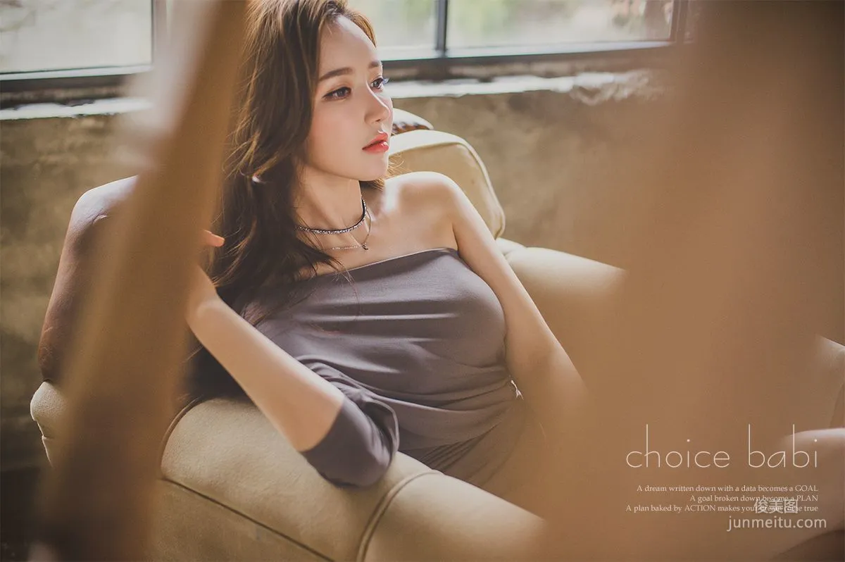 李妍靜《韓國絕美氣質女神2》寫真集 48