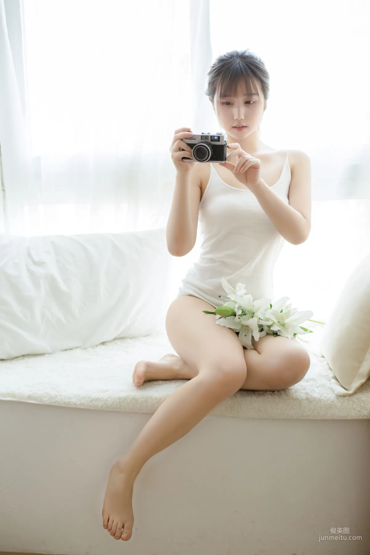 微博網紅福利姬鏡醬《不知夢 日常》 [COSPLAY美女] 寫真集 35