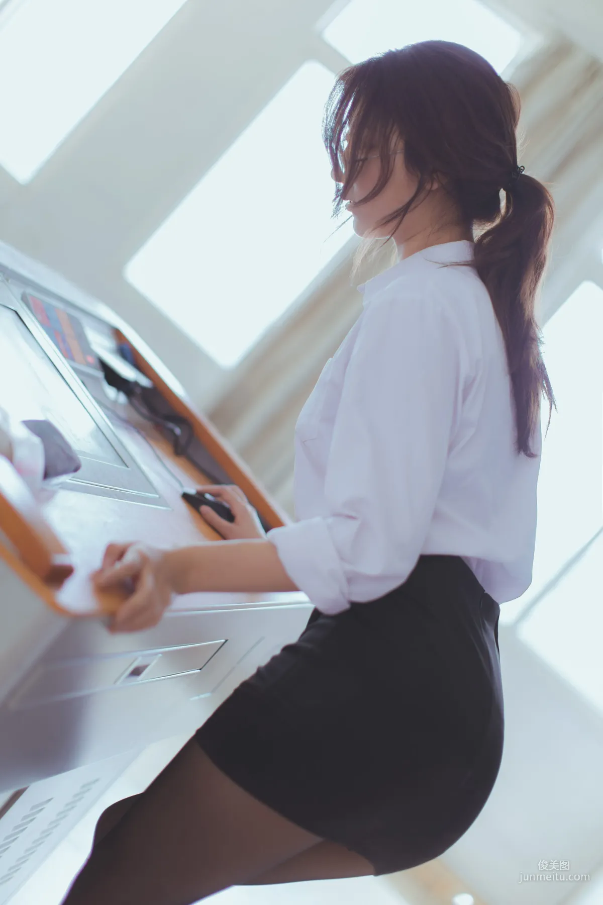 COSER黑川《黑絲教師》 [COSPLAY福利] 寫真集 27