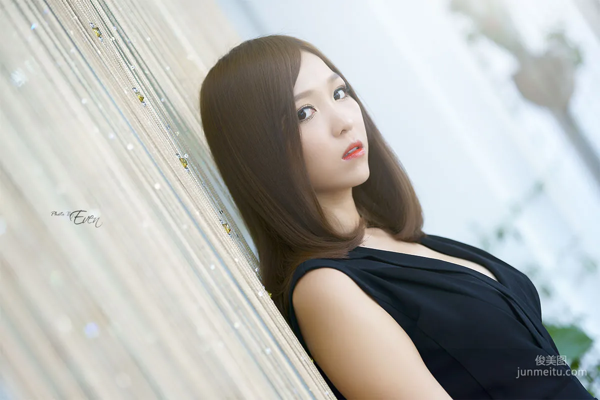 李恩慧《黑裙女强人》写真集5