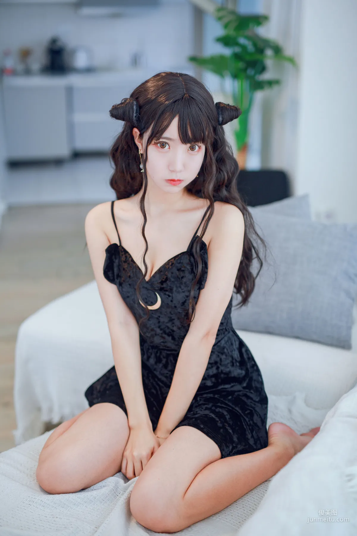 COSER黑川《小惡魔黑裙子》 [COSPLAY少女] 寫真集 25