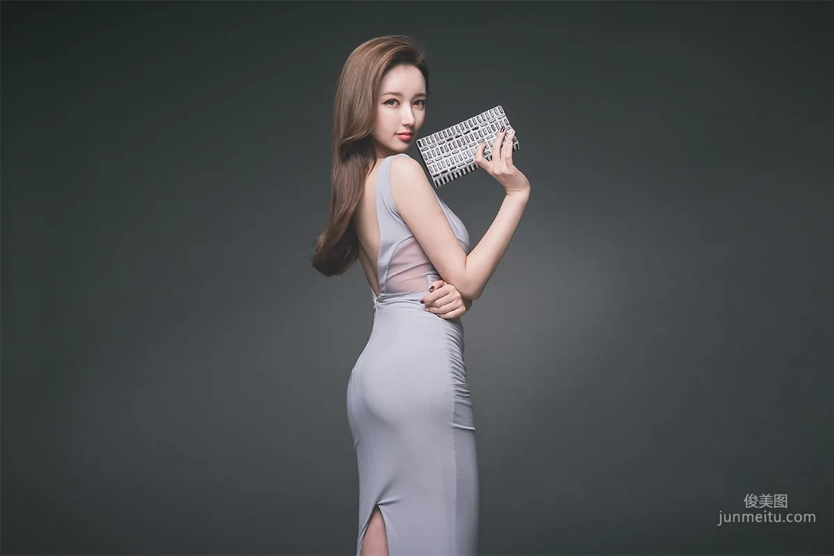 李妍靜《韓國網紅服裝模特2》寫真集 28