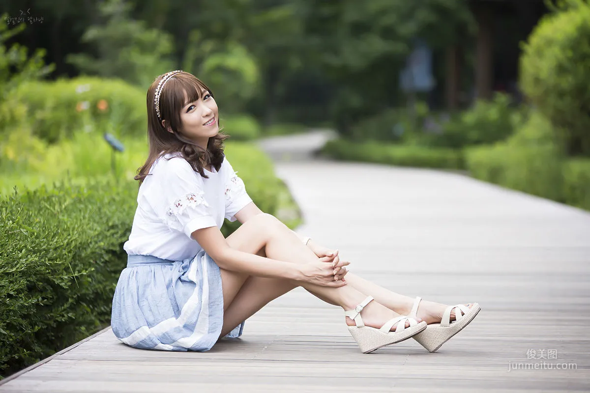 李恩慧《公園短裙外拍》 [韓國美女] 寫真集 31