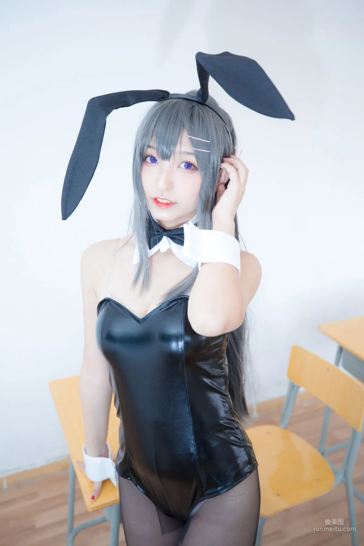 COSER神楽坂真冬《櫻島麻衣》 [福利COSPLAY] 寫真集 13