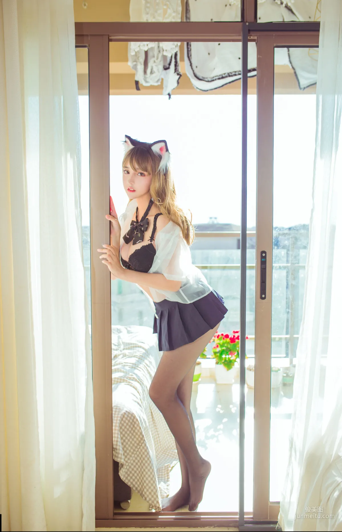 米線線sama 《陽台黑絲性感貓咪》 [COSPLAY美女] 寫真集 8