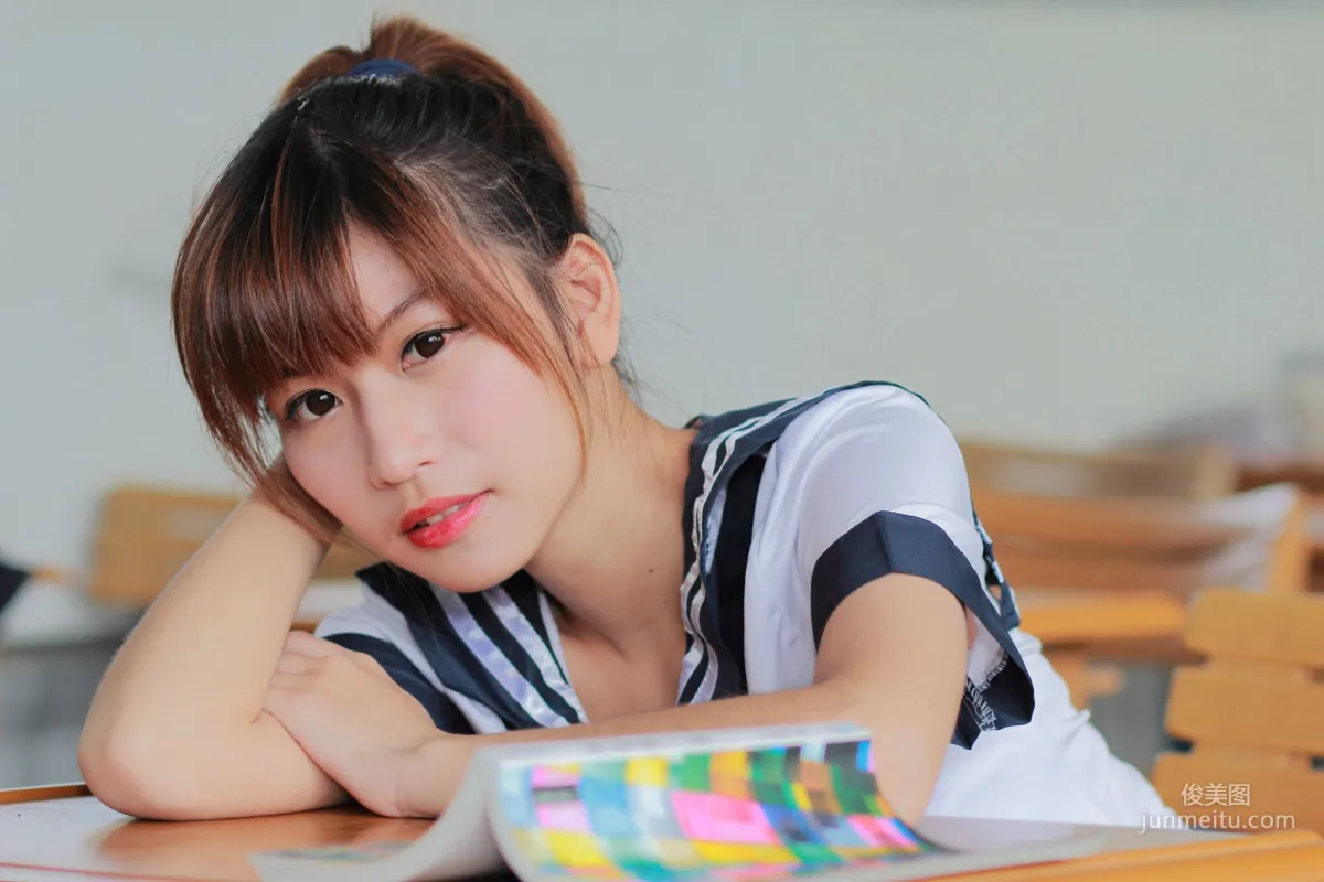制服の女生 林溫蒂 [台灣正妹] 寫真集 16