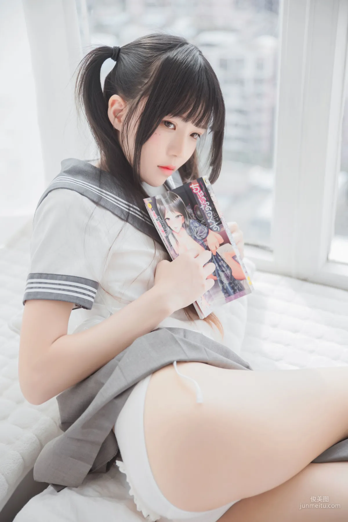 COSER桜桃喵《心形胖次》 [COSPLAY美女] 寫真集 17