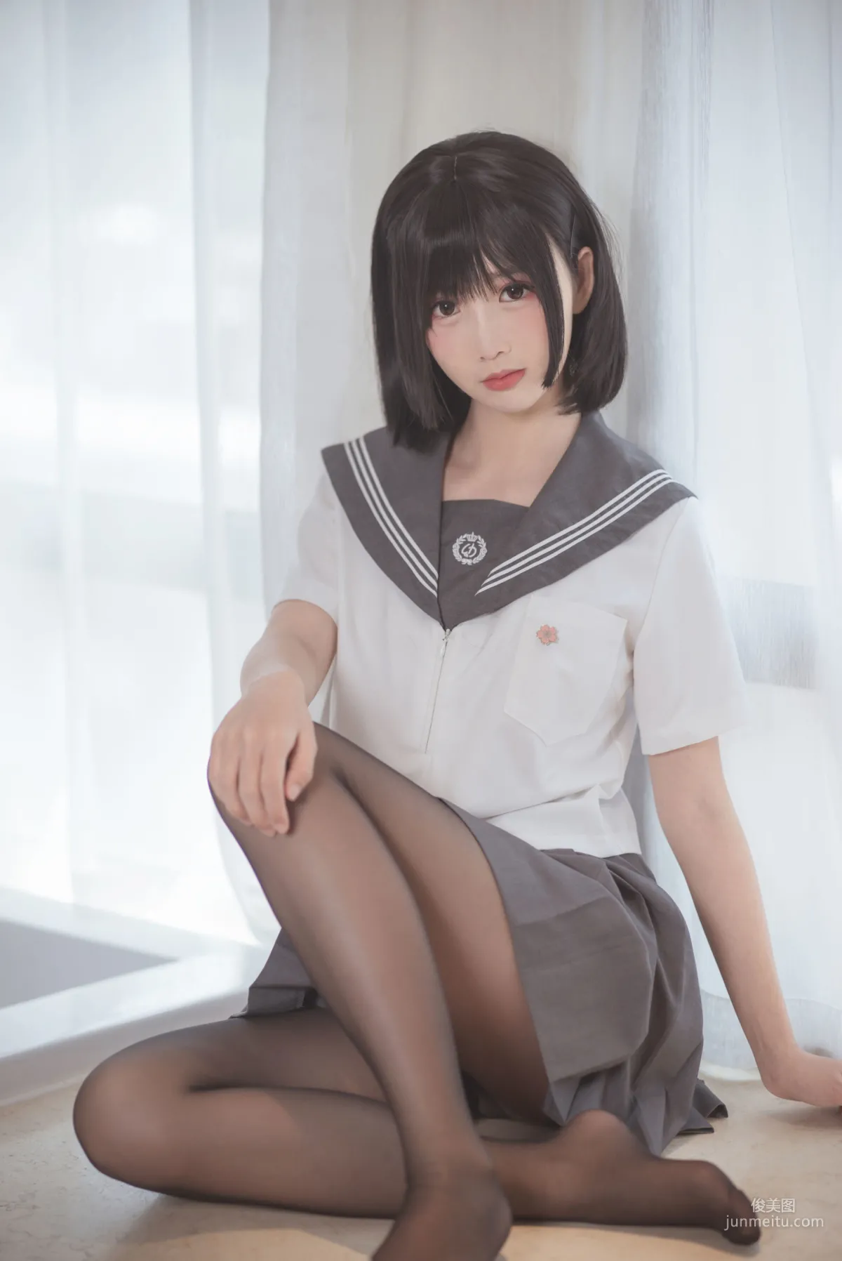 面饼仙儿《脑内少女 黑丝JK》 [福利COSPLAY] 写真集1