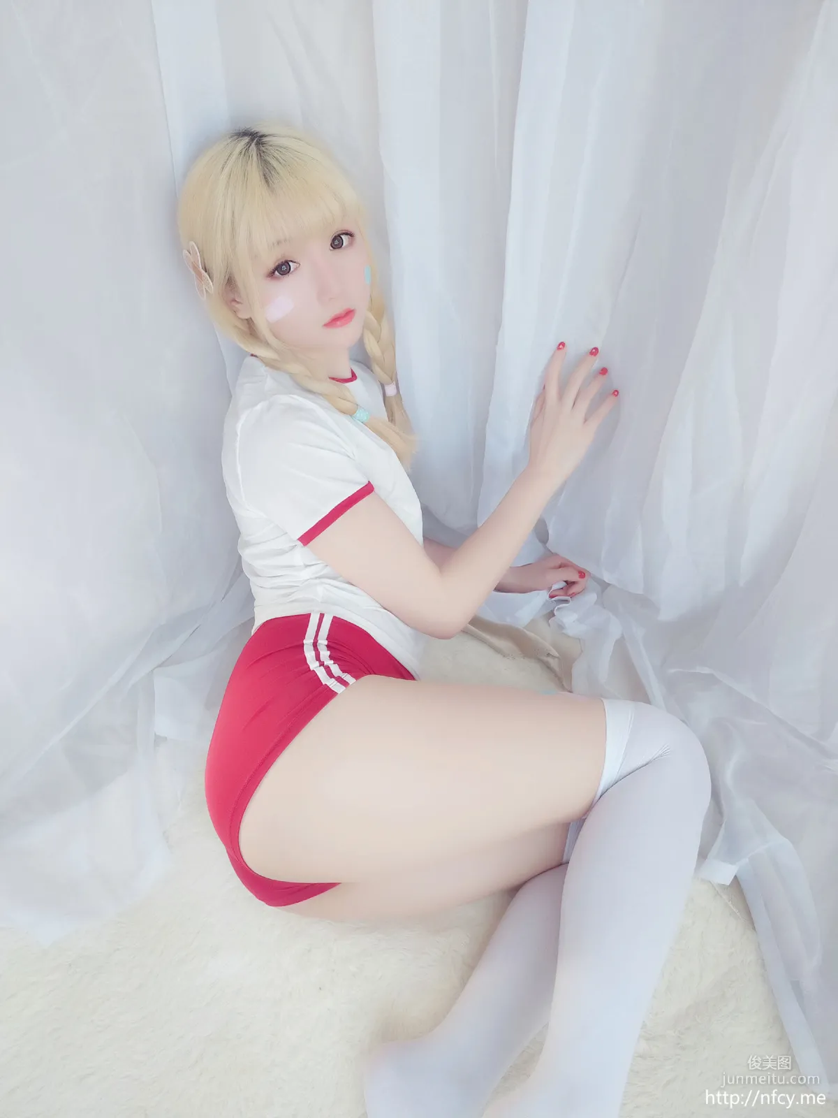 星之遲遲 《弱氣學園包》 [福利COSPLAY] 寫真集 40