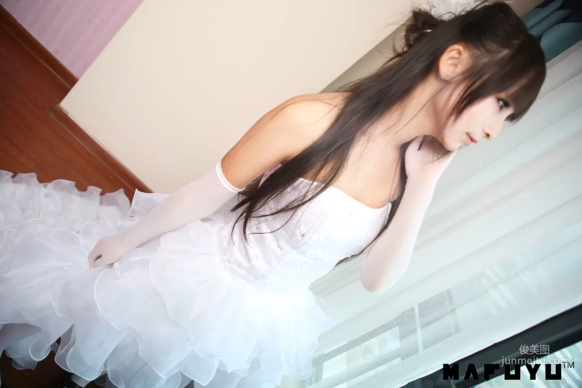 神楽坂真冬《婚紗系列》 [福利COSPLAY] 寫真集 5
