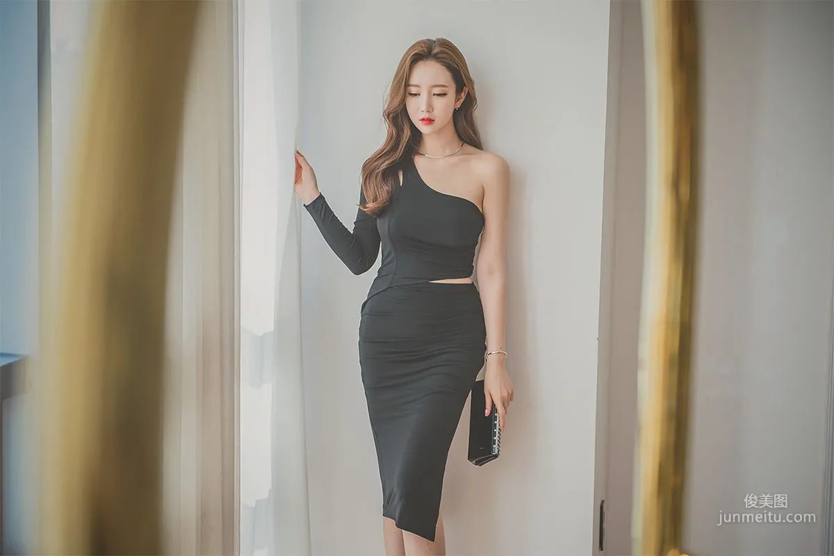 李妍靜《絕美高雅氣質女神3》寫真集 12