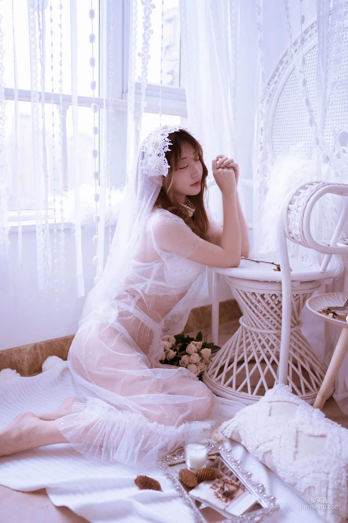 COSER黑川《年上彼女 婚紗+毛衣》 [COSPLAY少女] 寫真集 10