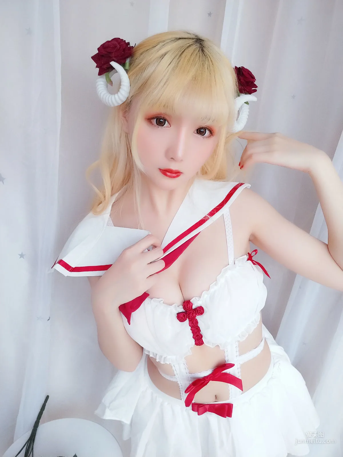 星之遲遲 《玫瑰月光包》 [福利COSPLAY] 寫真集 37