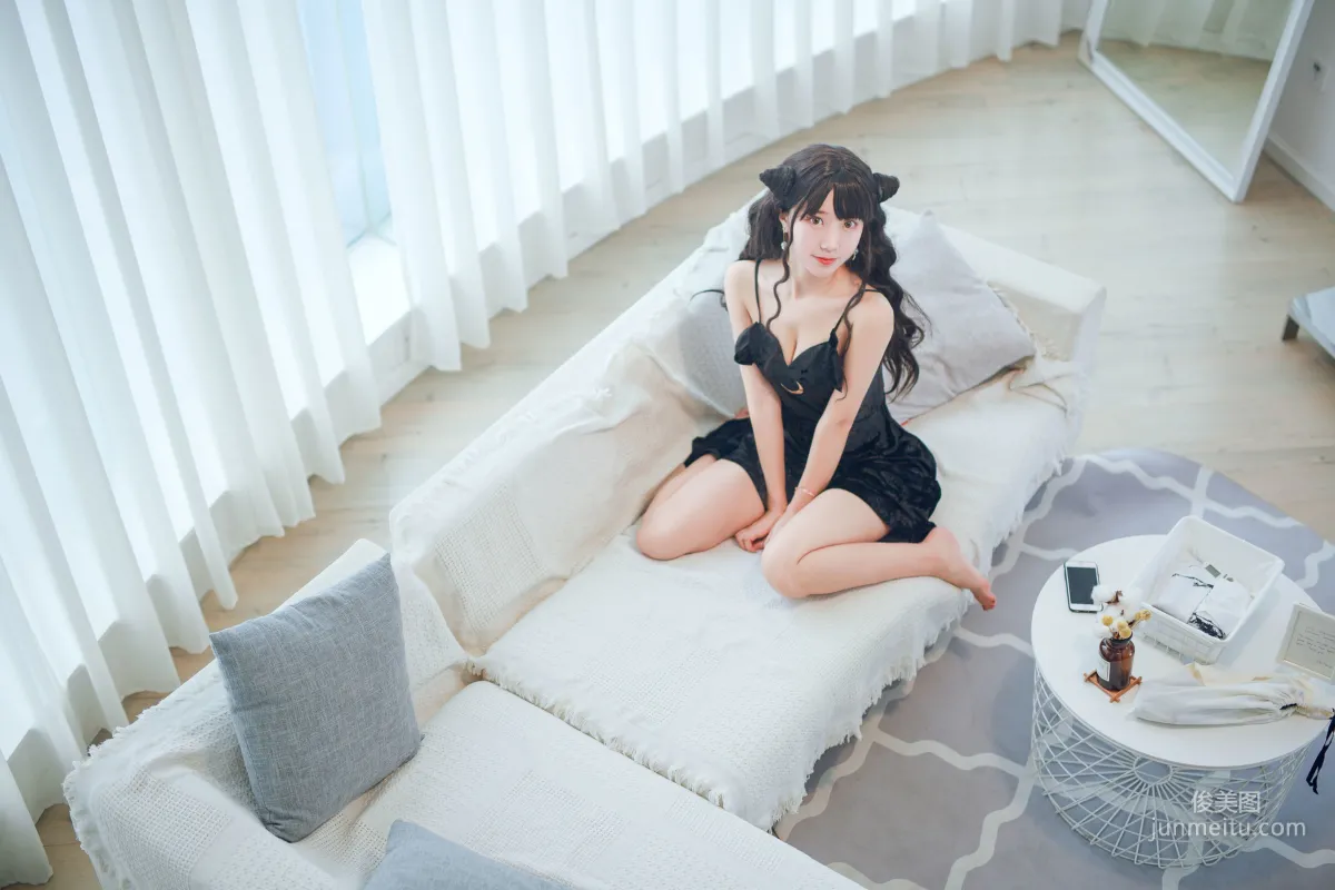COSER黑川《小惡魔黑裙子》 [COSPLAY少女] 寫真集 20