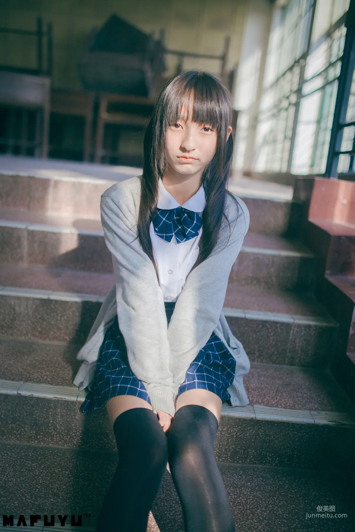 神楽坂真冬《陽光校服系列》 [COSPLAY美女] 寫真集 16
