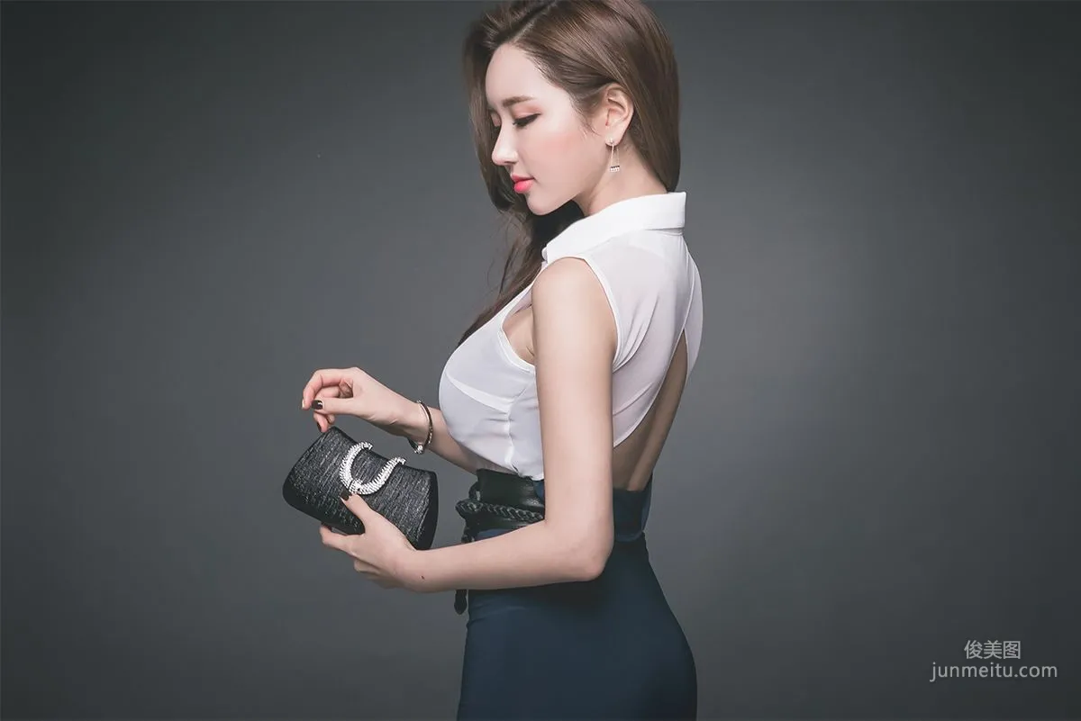 李妍靜《韓國網紅服裝模特2》寫真集 20