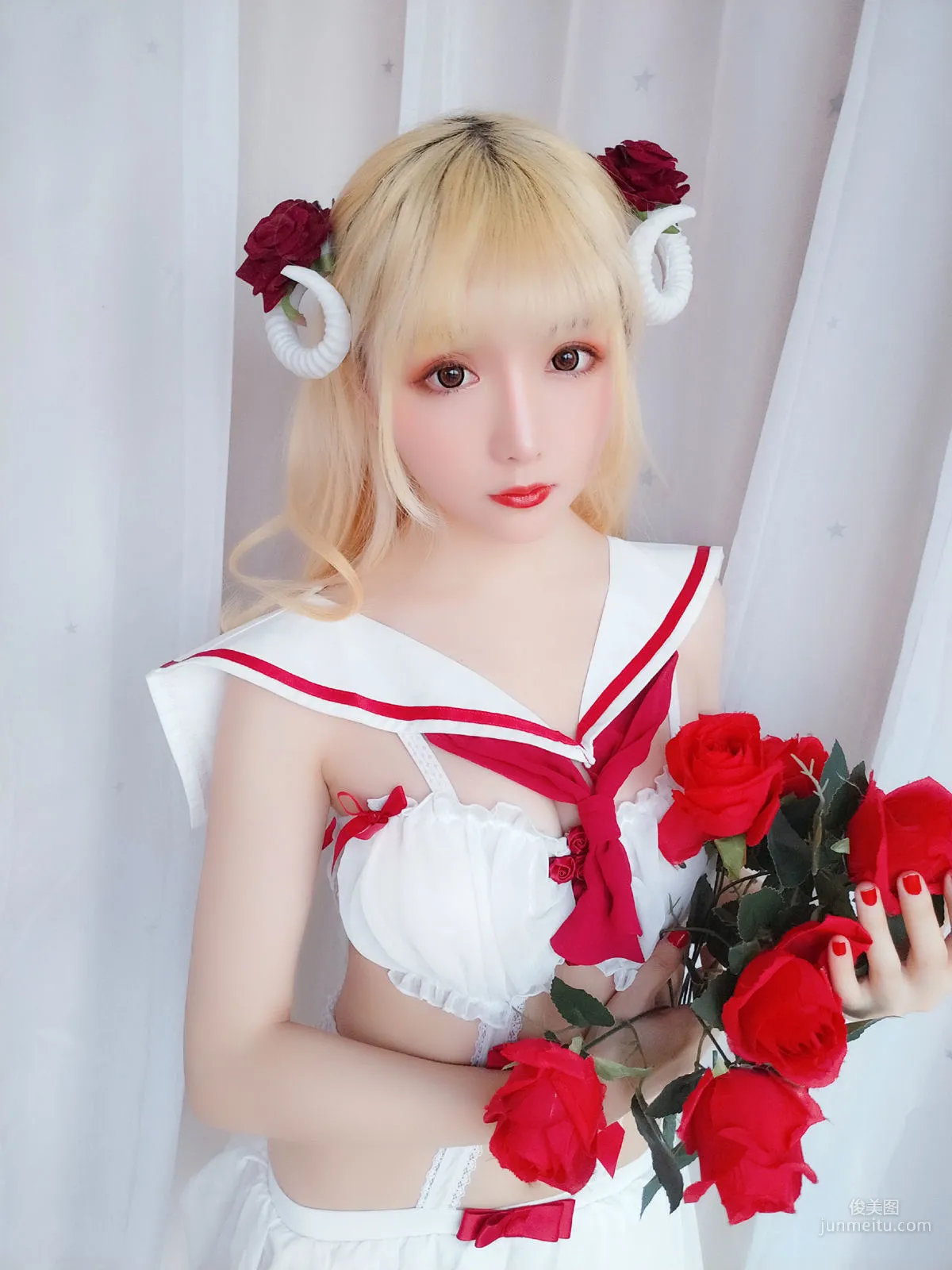 星之遲遲 《玫瑰月光包》 [福利COSPLAY] 寫真集 65