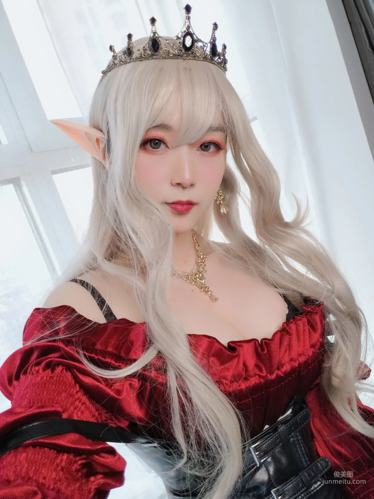 COSER白銀81《皇家吸血鬼》 [COSPLAY少女] 寫真集 7