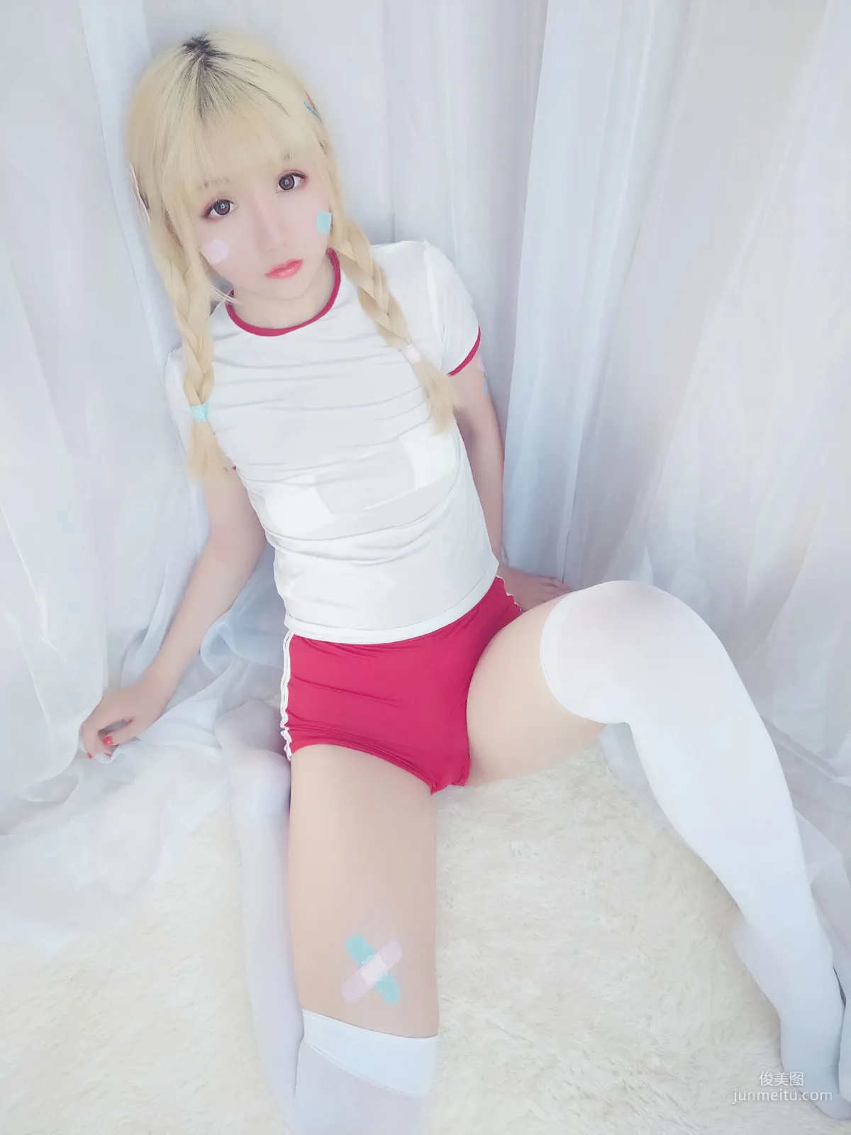 星之遲遲 《弱氣學園包》 [福利COSPLAY] 寫真集 41