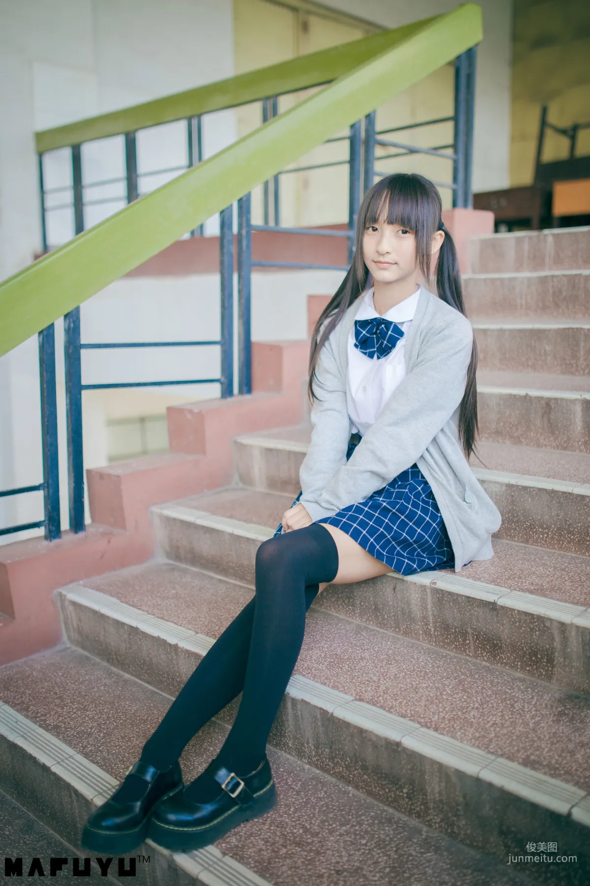 神楽坂真冬《陽光校服系列》 [COSPLAY美女] 寫真集 34