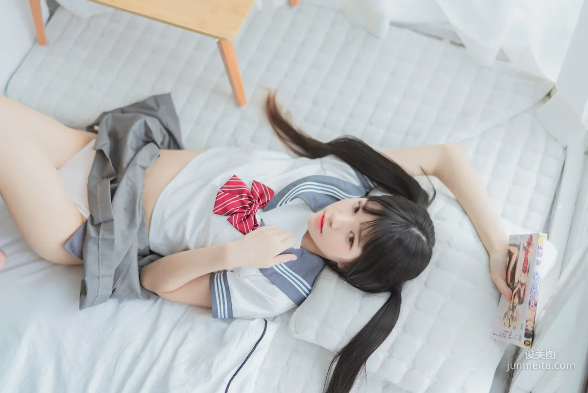 COSER桜桃喵《心形胖次》 [COSPLAY美女] 寫真集 46