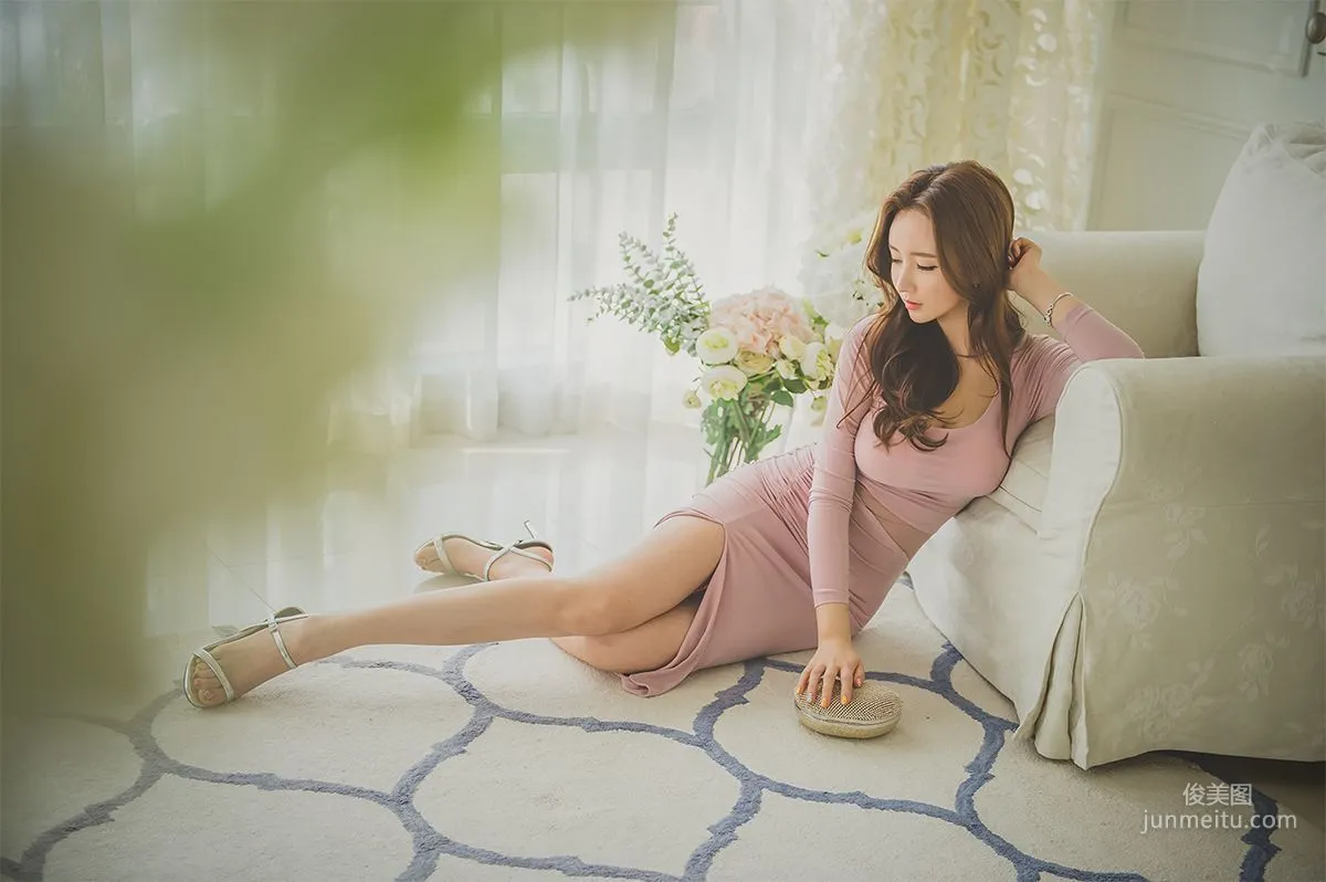 李妍靜《絕美高雅氣質女神3》寫真集 21