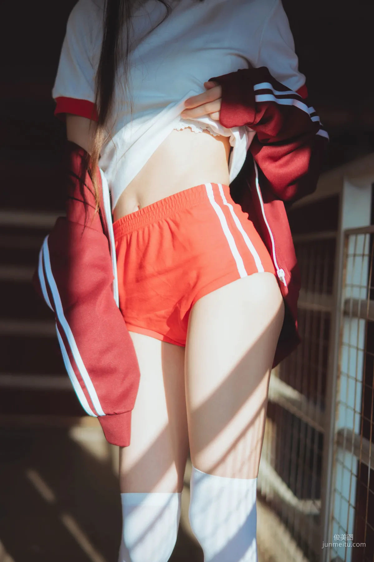 桜桃喵《紅色體操服》 [COSPLAY美女] 寫真集 11