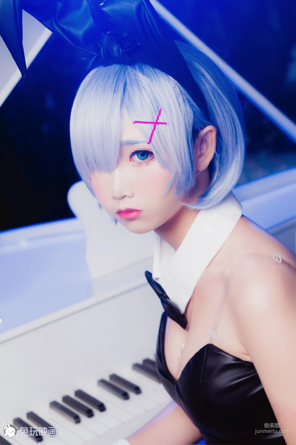 面饼仙儿《兔女郎》 [福利COSPLAY] 写真集6