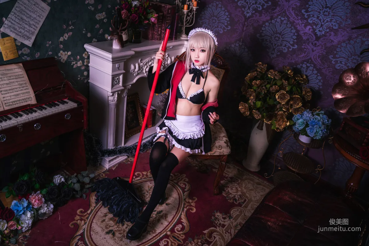 鬼畜瑤在不在w《黑絲女仆》 [COSPLAY福利] 寫真集 1