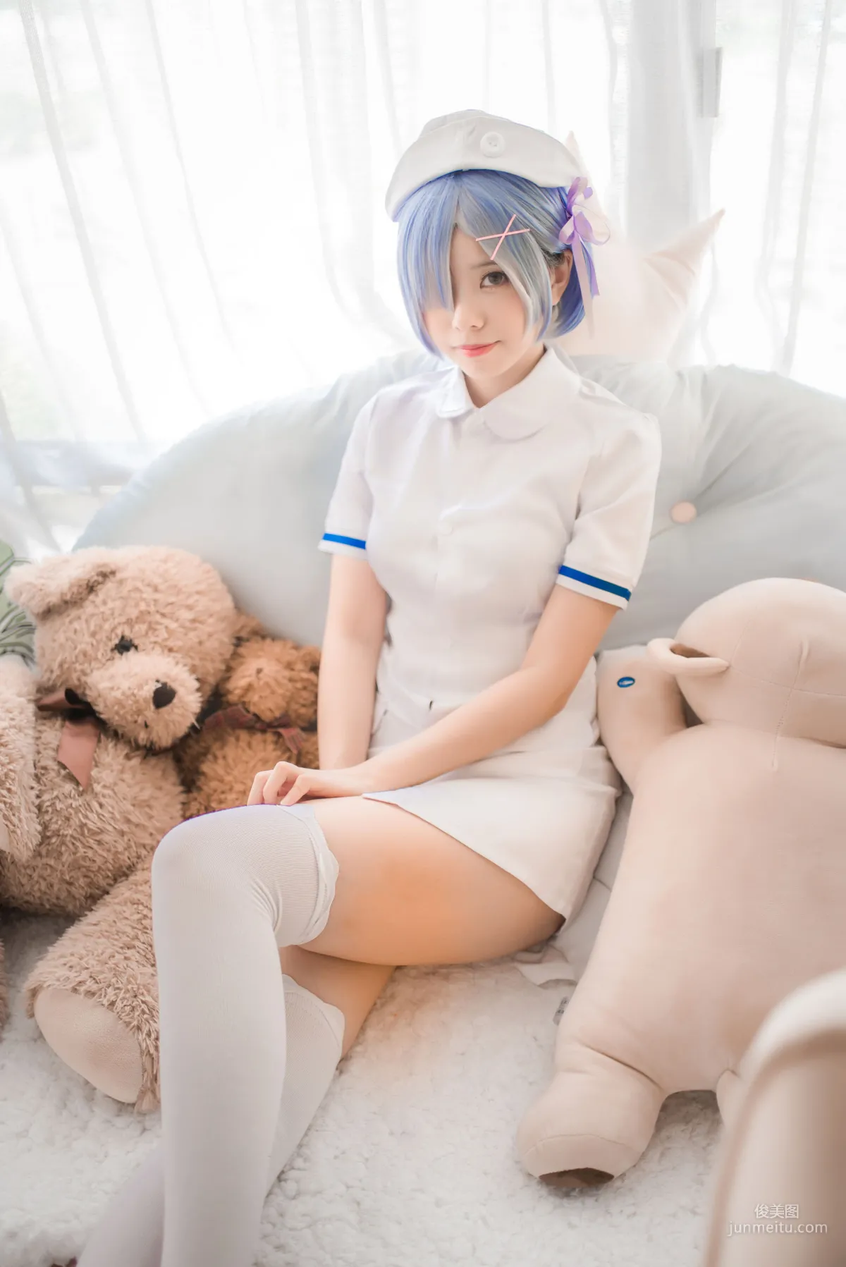 小野妹子w《白色紗裙+蕾姆護士+蕾姆兔女郎》 [COSPLAY美女] 寫真集 17