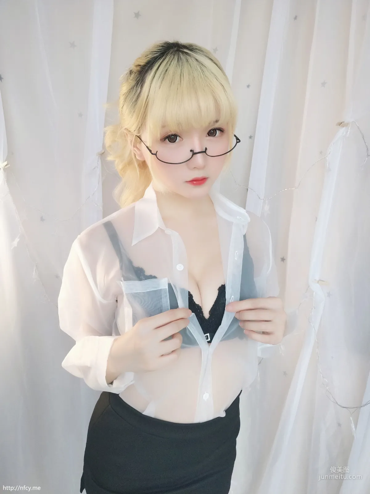 星之遲遲 《今晚加班包》 [福利COSPLAY] 寫真集 7