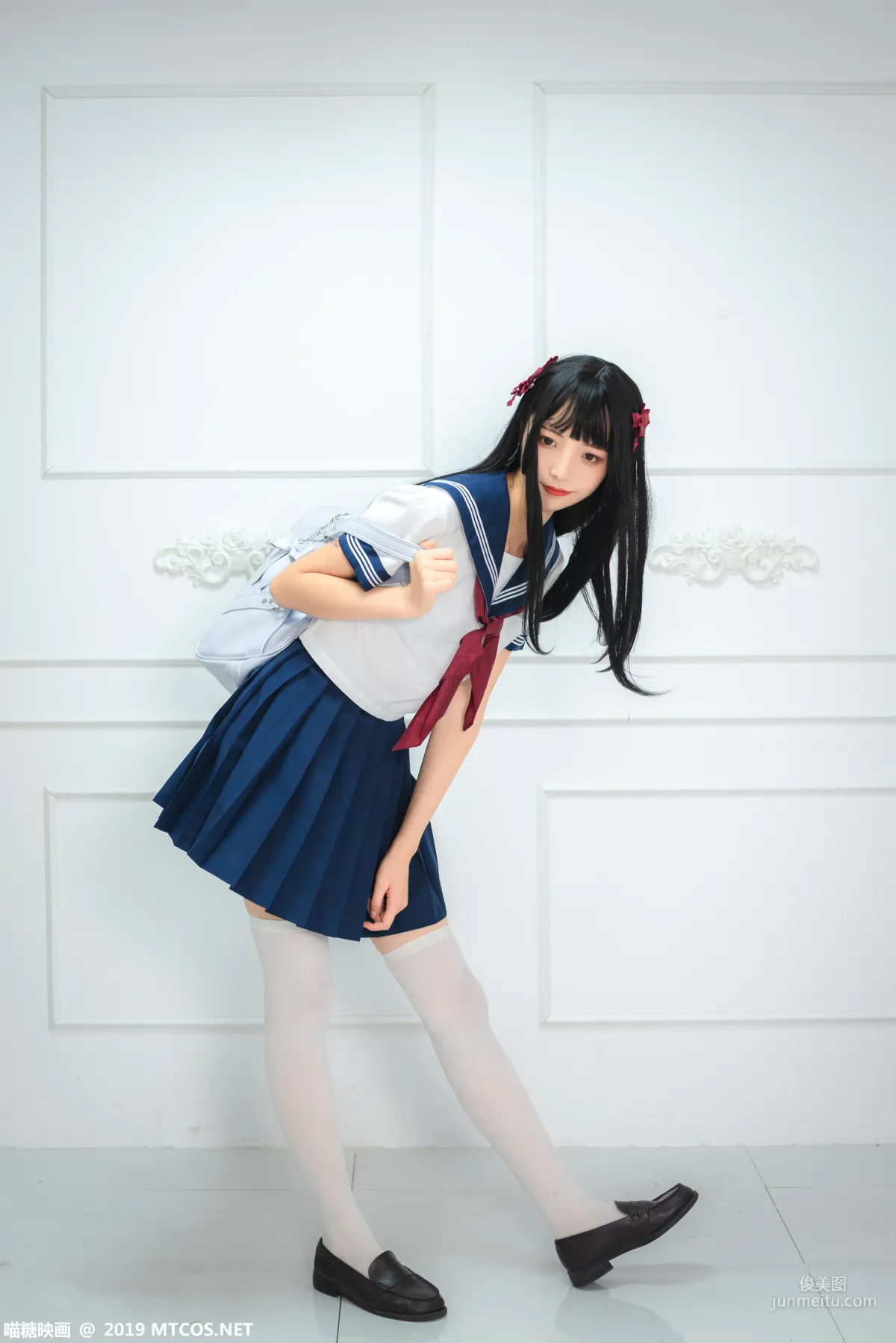 《蓝白水手服少女》 [喵糖映画] VOL.012 写真集23