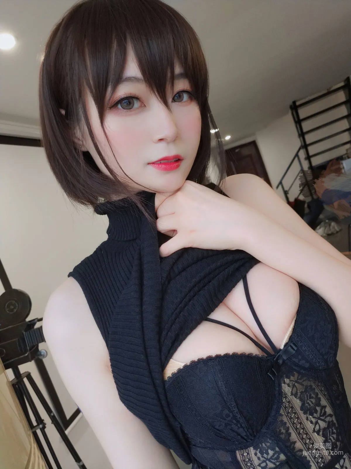 COSER白銀81《黑色包臀裙》 [COSPLAY少女] 寫真集 28