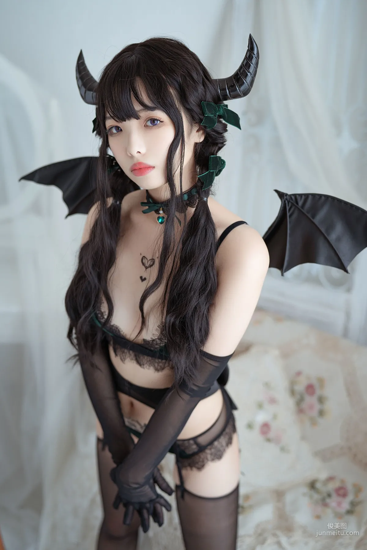 雯妹不讲道理《魅魔 Proud devil》  [COSPLAY福利] 写真集1