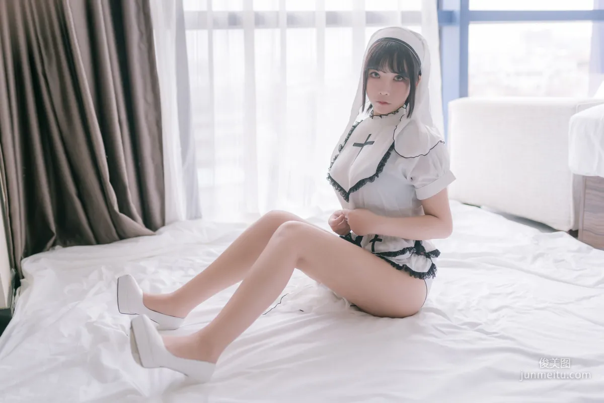 COSER抱走莫子aa《純白修女》 [COSPLAY美女] 寫真集 3