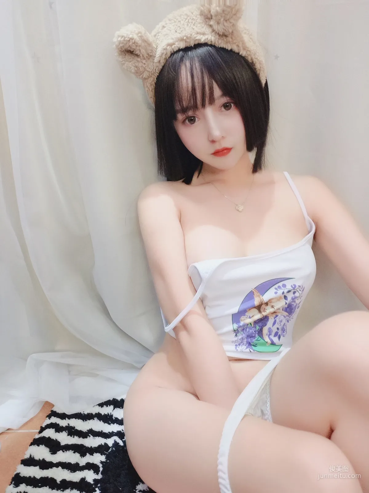 COSER米線線sama《小可愛熊妹》 [COSPLAY少女] 寫真集 23