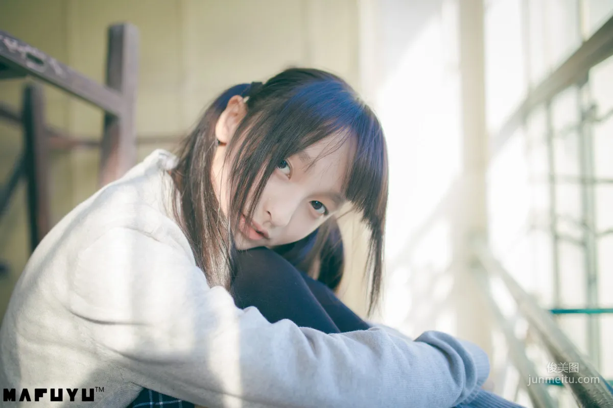 神楽坂真冬《陽光校服系列》 [COSPLAY美女] 寫真集 21