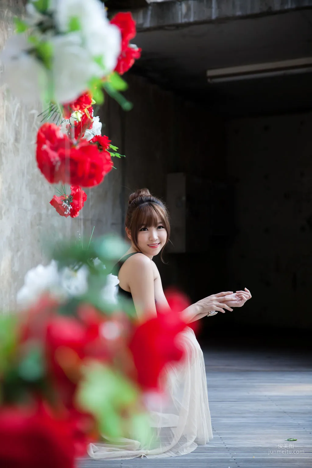 [韓國女神] 李恩慧 《背心+優雅長裙》唯美寫真集 22
