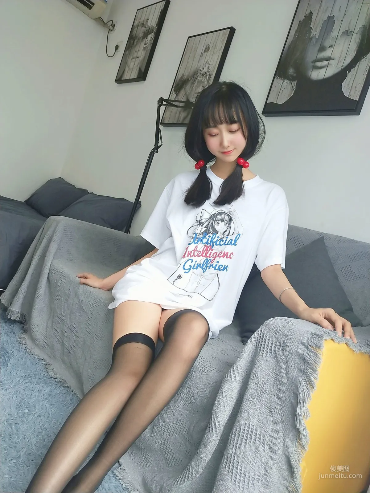 木綿綿OwO《智能型彼女T恤》 [COSER美女] 寫真集 2
